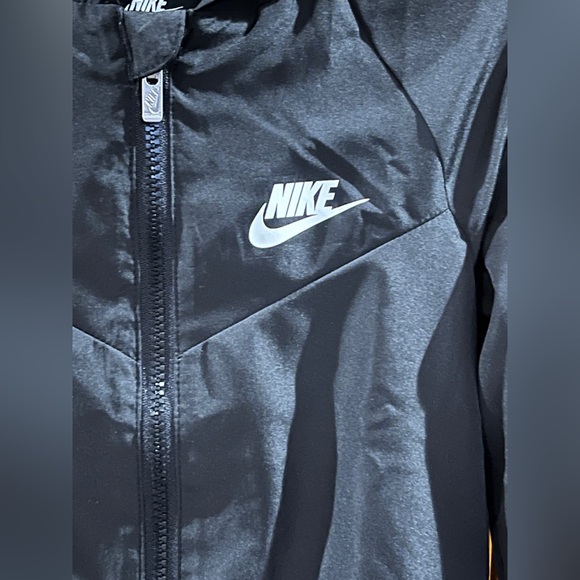 Nike Toddler Sportswear Windrunner/Windbreaker Size 4T - Picture 5 of 6